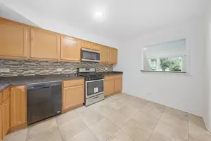 22122 Millard Ave, Richton Park, IL 60471 - Photo 9
