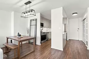 1660 N Lasalle Dr, Chicago, IL 60614 - Photo 7