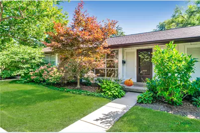 303 Crestwood Village, Northfield, IL 60093 - Photo 1