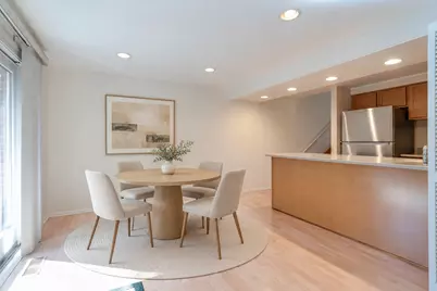 303 Crestwood Village, Northfield, IL 60093 - Photo 13