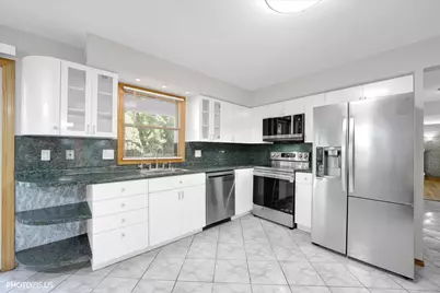 10 Mayflower Road, Vernon Hills, IL 60061 - Photo 19