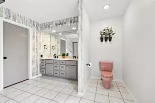 3985 Dorchester Ave, Gurnee, IL 60031 - Photo 25