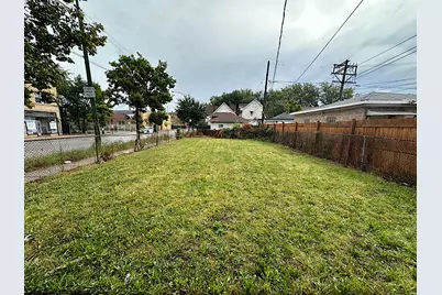 1159 N Long Avenue, Chicago, IL 60651 - Photo 3