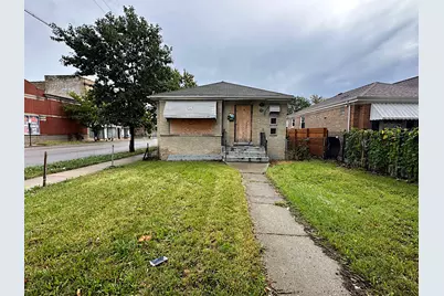 1159 N Long Avenue, Chicago, IL 60651 - Photo 1
