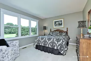 1412 Greenlake Dr, Aurora, IL 60502 - Photo 25