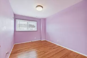 8501 Linder Ct, Skokie, IL 60077 - Photo 23