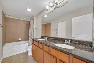1260 Evergreen Ave, Des Plaines, IL 60016 - Photo 17