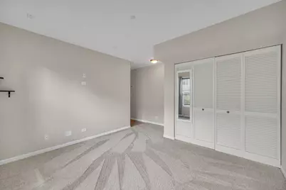 1260 Evergreen Avenue, Des Plaines, IL 60016 - Photo 11