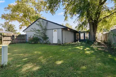 1402 Mount Vernon Drive, Bloomington, IL 61704 - Photo 15