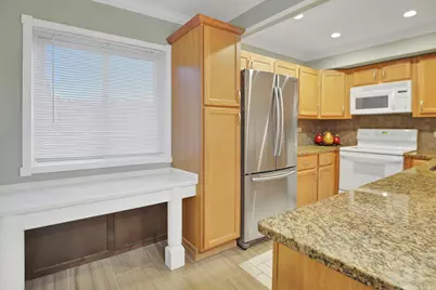 1783 W Algonquin Road #3A, Mount Prospect, IL 60056 - Photo 5