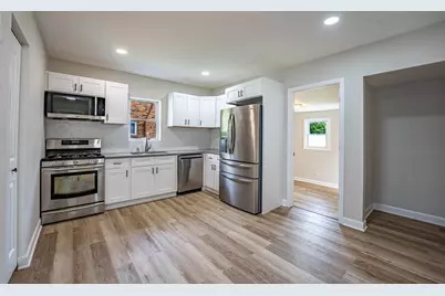 17825 Chicago Avenue, Lansing, IL 60438 - Photo 11