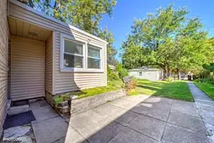 8217 Laramie Ave, Skokie, IL 60077 - Photo 27