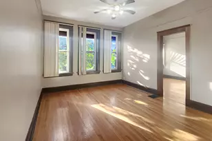 2333 S Lawndale Ave, Chicago, IL 60623 - Photo 7