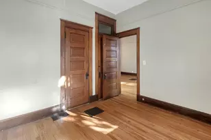 2333 S Lawndale Ave, Chicago, IL 60623 - Photo 31