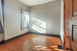 2333 S Lawndale Ave, Chicago, IL 60623 - Photo 29