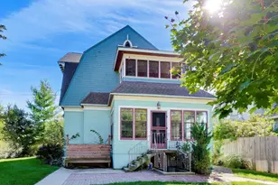 582 Park St, Elgin, IL 60120 - Photo 57