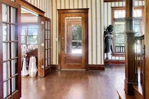 582 Park St, Elgin, IL 60120 - Photo 9