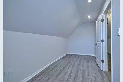 1645 S Keeler Avenue, Chicago, IL 60623 - Photo 37