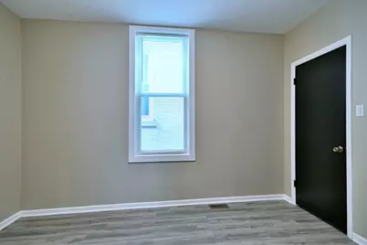 1645 S Keeler Avenue, Chicago, IL 60623 - Photo 17