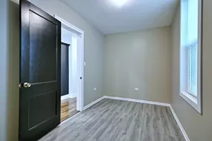 1645 S Keeler Ave, Chicago, IL 60623 - Photo 15