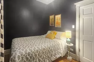2107 W Coulter St, Chicago, IL 60608 - Photo 15