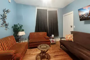 2107 W Coulter St, Chicago, IL 60608 - Photo 3