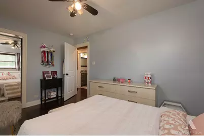 5858 W 82nd Street, Burbank, IL 60459 - Photo 9