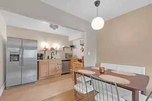 8500 Skokie Blvd, Skokie, IL 60077 - Photo 5