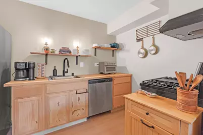 8500 Skokie Boulevard #1D, Skokie, IL 60077 - Photo 7
