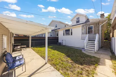5412 W Henderson Street, Chicago, IL 60641 - Photo 27