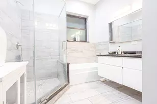 4453 S Lake Park Ave, Chicago, IL 60653 - Photo 5