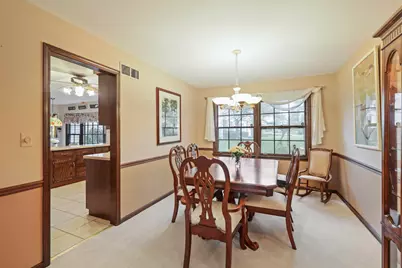 311 Clearbrook Court, Schaumburg, IL 60193 - Photo 7