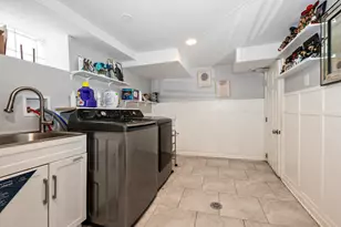 2552 W 81st Pl, Chicago, IL 60652 - Photo 21