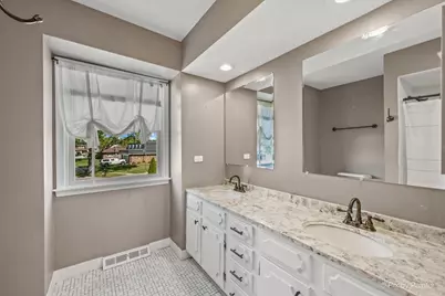 613 Glenn Court, Schaumburg, IL 60193 - Photo 31