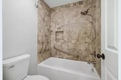 1731 Pickwick Lane, Glenview, IL 60026 - Photo 11