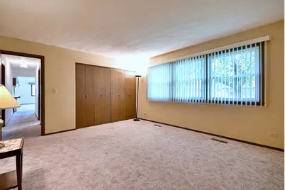 132 S Staffire Drives, Schaumburg, IL 60193 - Photo 27