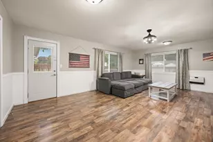 1323 Vienna Blvd, Dekalb, IL 60115 - Photo 7