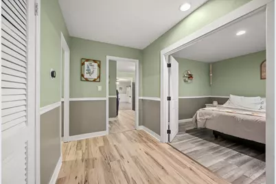 1323 Vienna Boulevard, Dekalb, IL 60115 - Photo 11