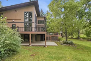 26181 W Laurel Ave, Wauconda, IL 60084 - Photo 43