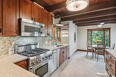 26181 W Laurel Avenue, Wauconda, IL 60084 - Photo 9
