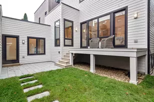 1907 W Cuyler Ave, Chicago, IL 60613 - Photo 41