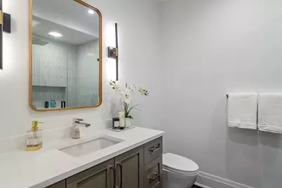 1907 W Cuyler Avenue, Chicago, IL 60613 - Photo 39