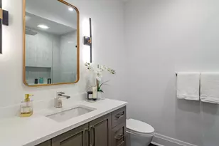 1907 W Cuyler Ave, Chicago, IL 60613 - Photo 39