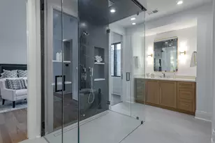 1907 W Cuyler Ave, Chicago, IL 60613 - Photo 19