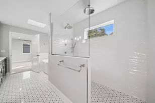 1321 N Webster St, Naperville, IL 60563 - Photo 25