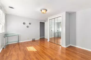 651 Westgate Dr, Aurora, IL 60506 - Photo 17