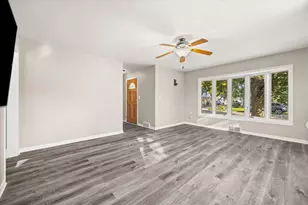 505 2nd St, Mendota, IL 61342 - Photo 7