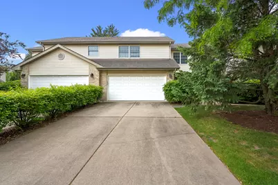 1015 Claremont Drive #1015, Downers Grove, IL 60516 - Photo 1