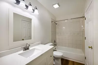 2165 Wildwood Court, Hanover Park, IL 60133 - Photo 9