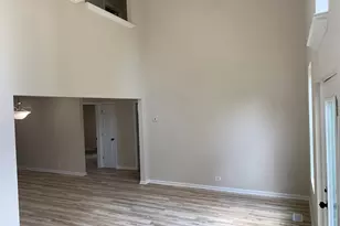 949 Harriet Ave, Aurora, IL 60505 - Photo 13